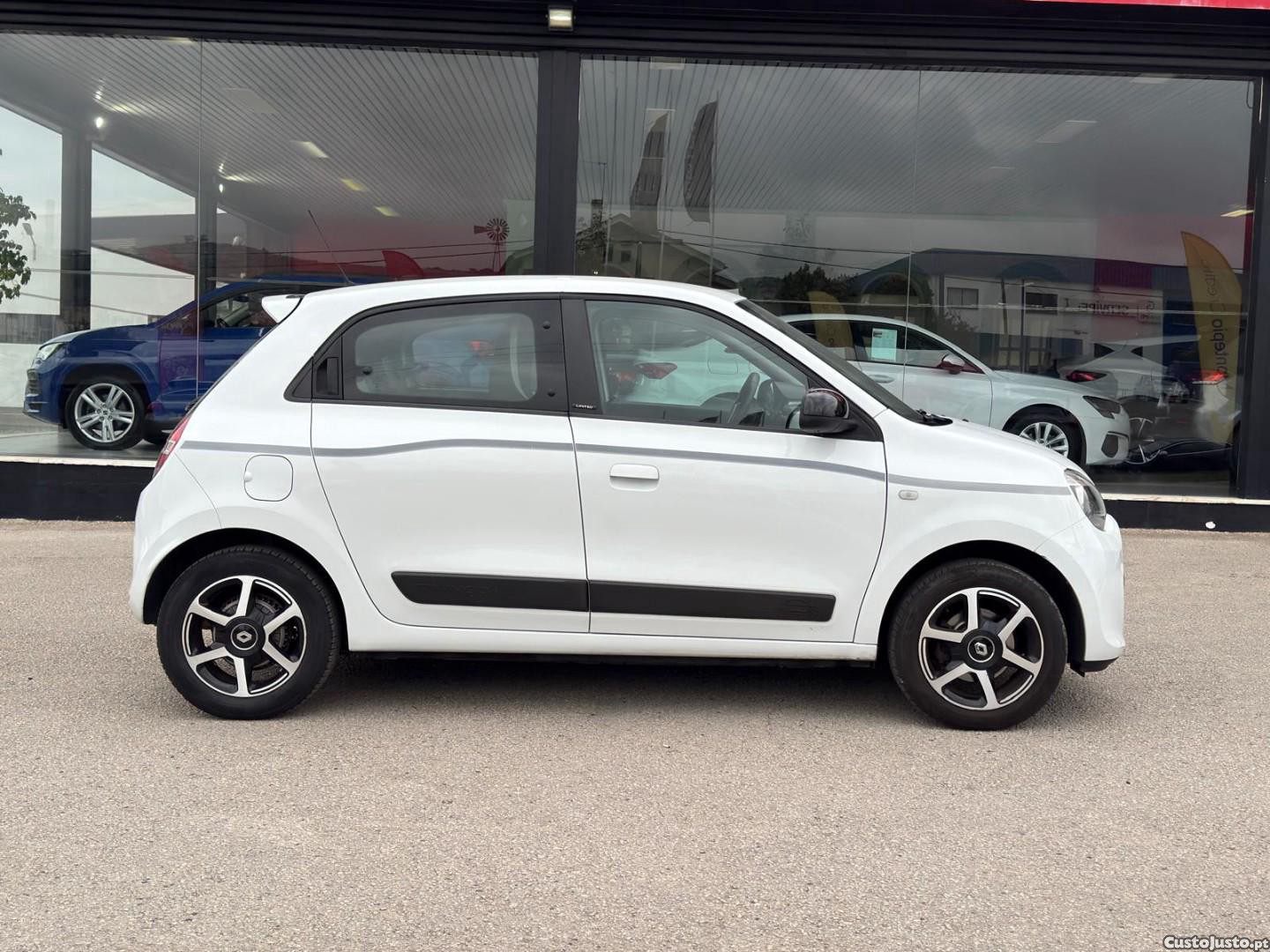 Renault Twingo 1.0 SCe Limited — fotografia 24