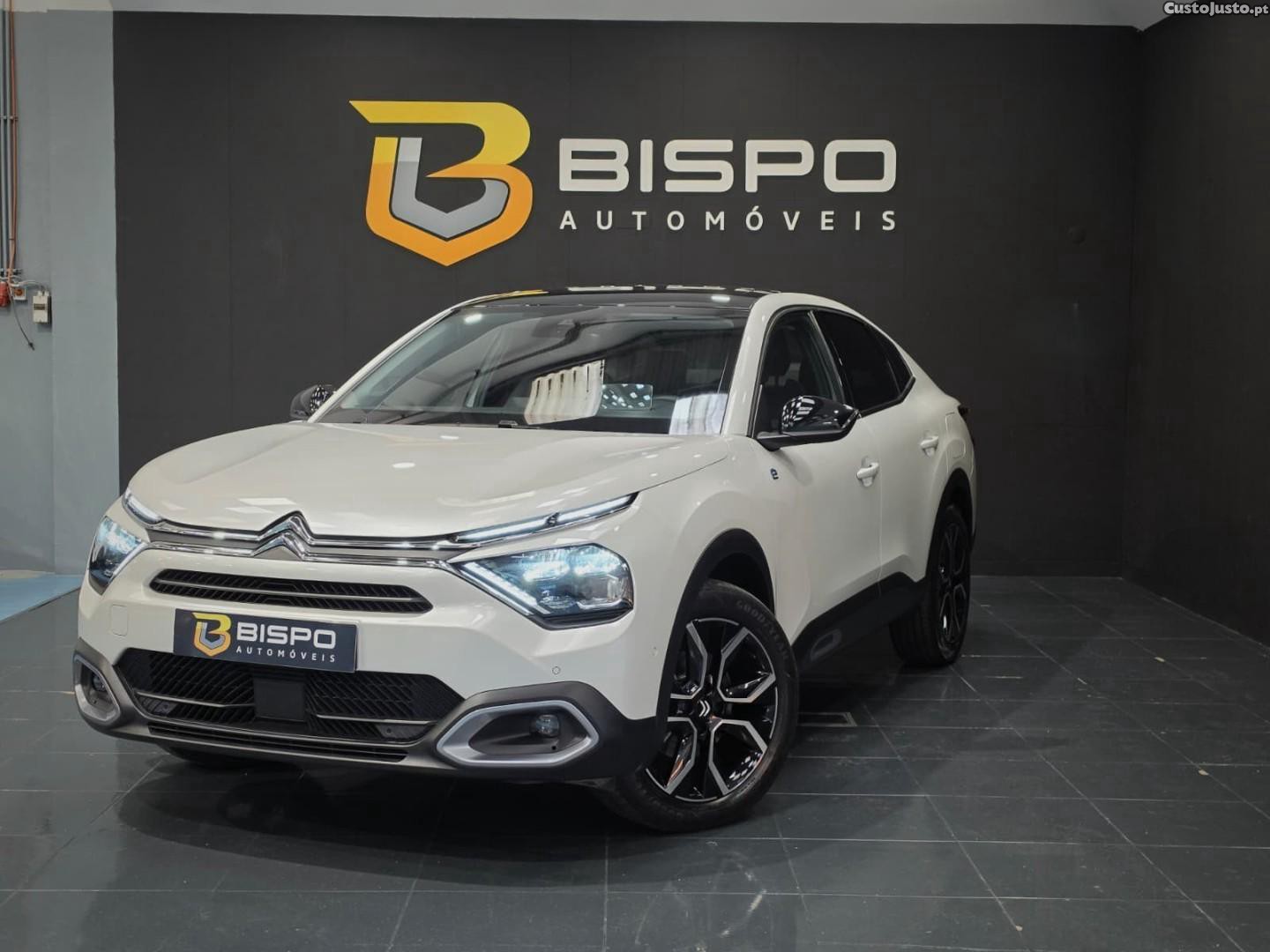 Citroën e-C4 X 50 kWh Shine Pack - 23 foto 3
