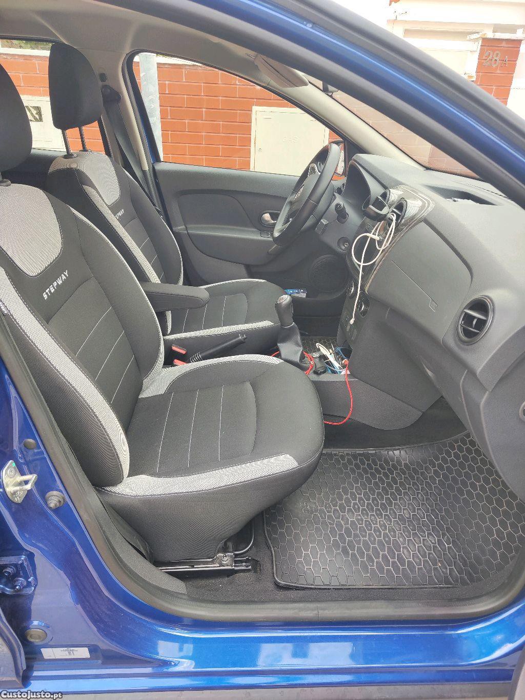Dacia Logan MCV stepway - 20 foto 2