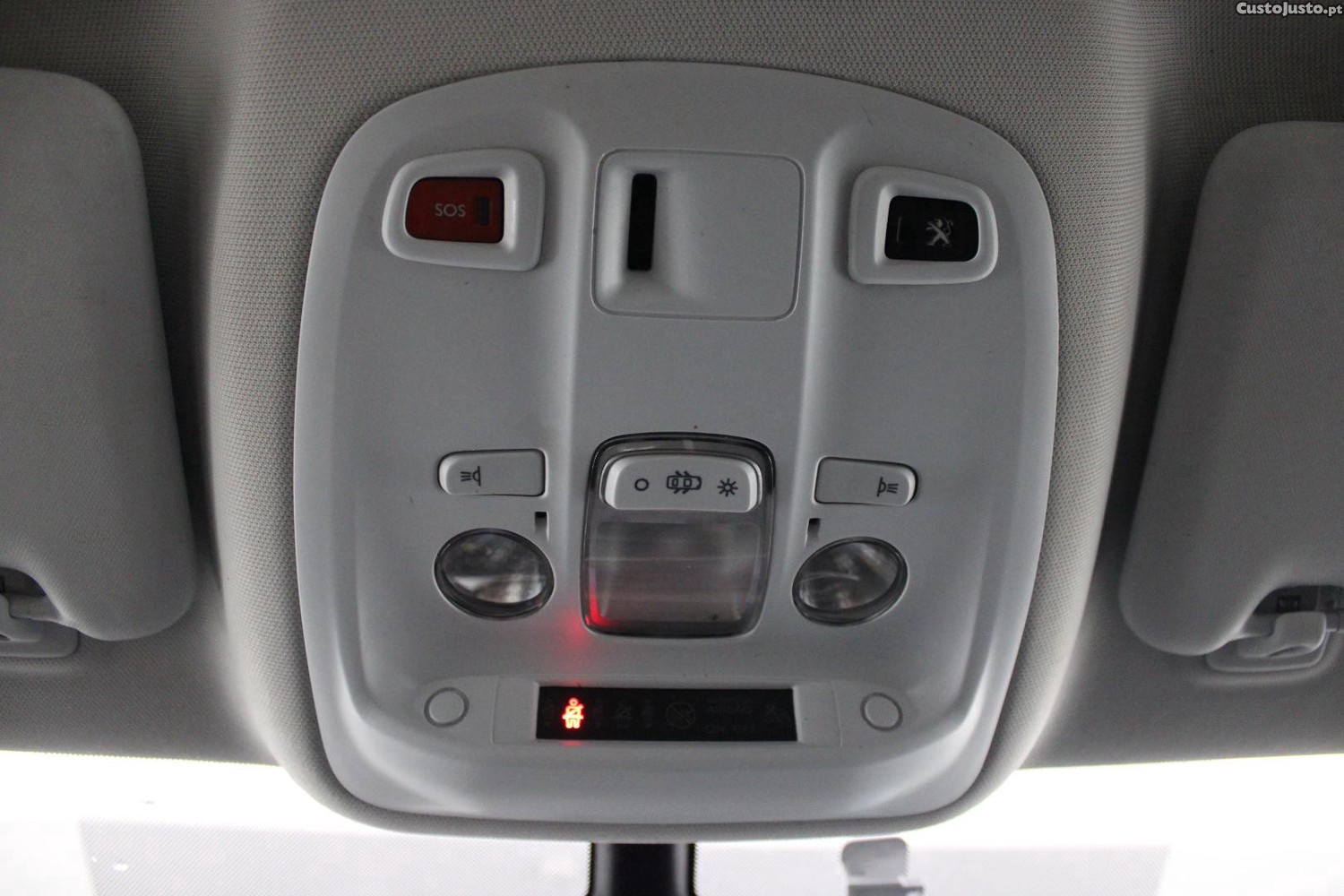 Peugeot 308 1.5 BHDI BUSINESS LINE — fotografia 11