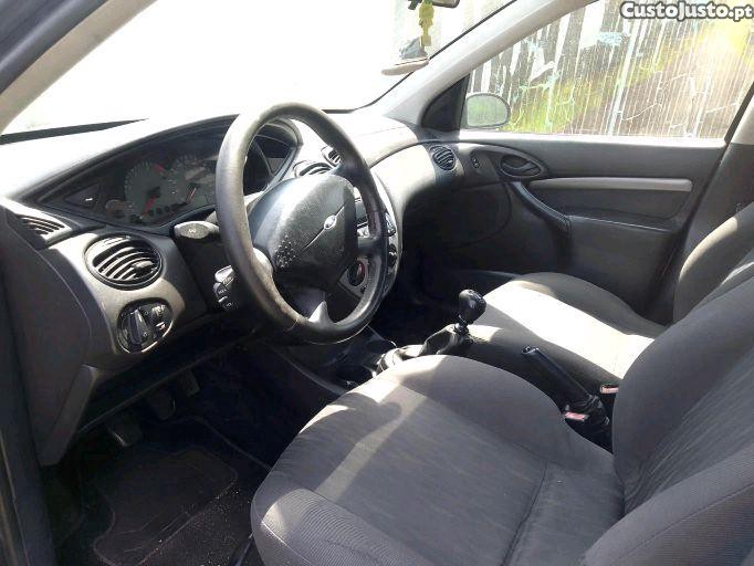Ford Focus SW — fotografia 3