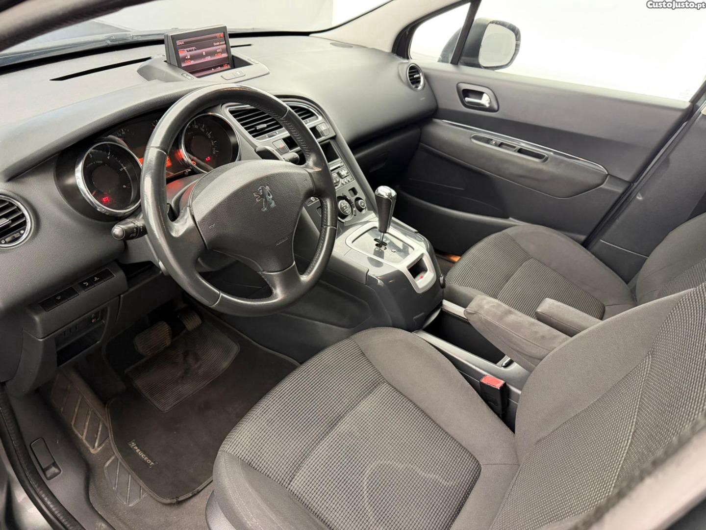Peugeot 5008 1.6 HDI (AUTO) - 12 foto 5