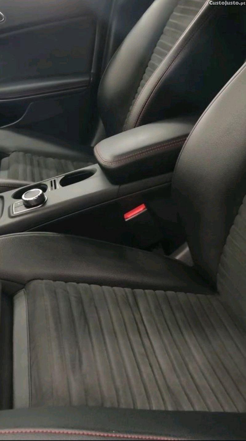 Mercedes-Benz A 180 AMG — fotografia 5