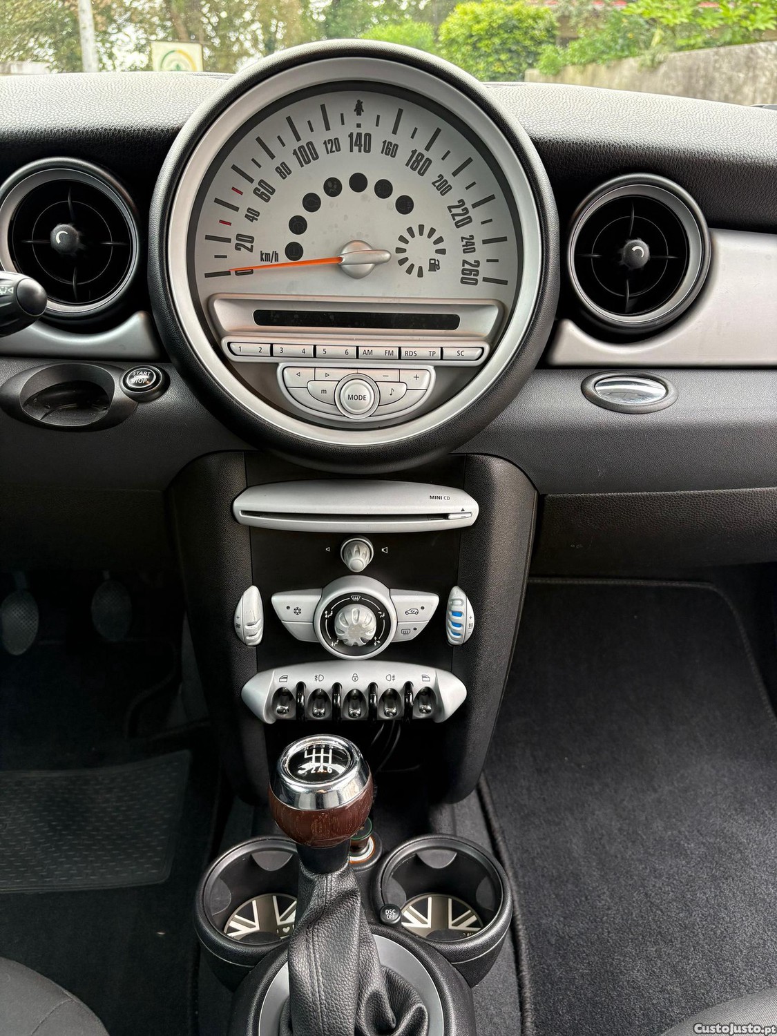 MINI Clubman 1.4 gasolina 95cv — fotografia 8