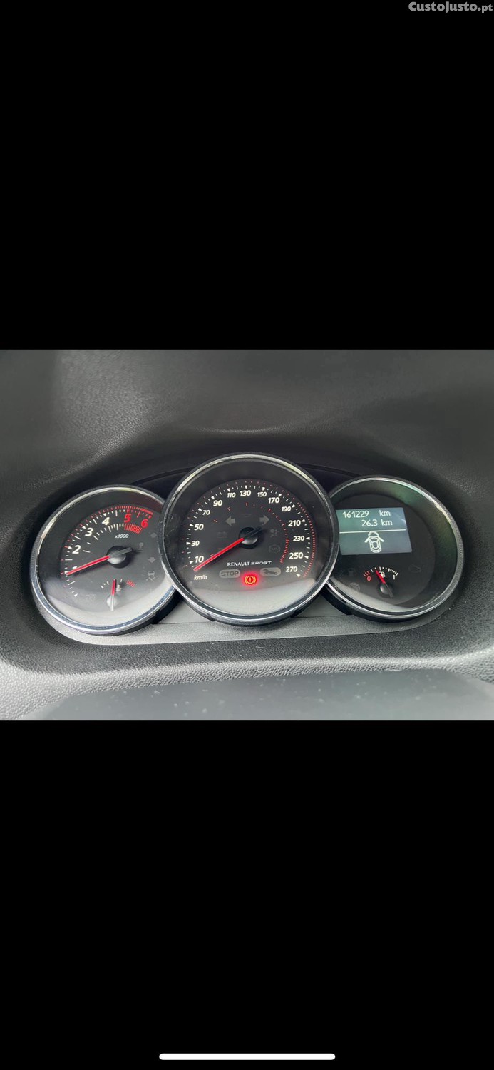 Renault Mégane COUPE 1.6 dci 130 cv GT LINE /BOSE — fotografia 5