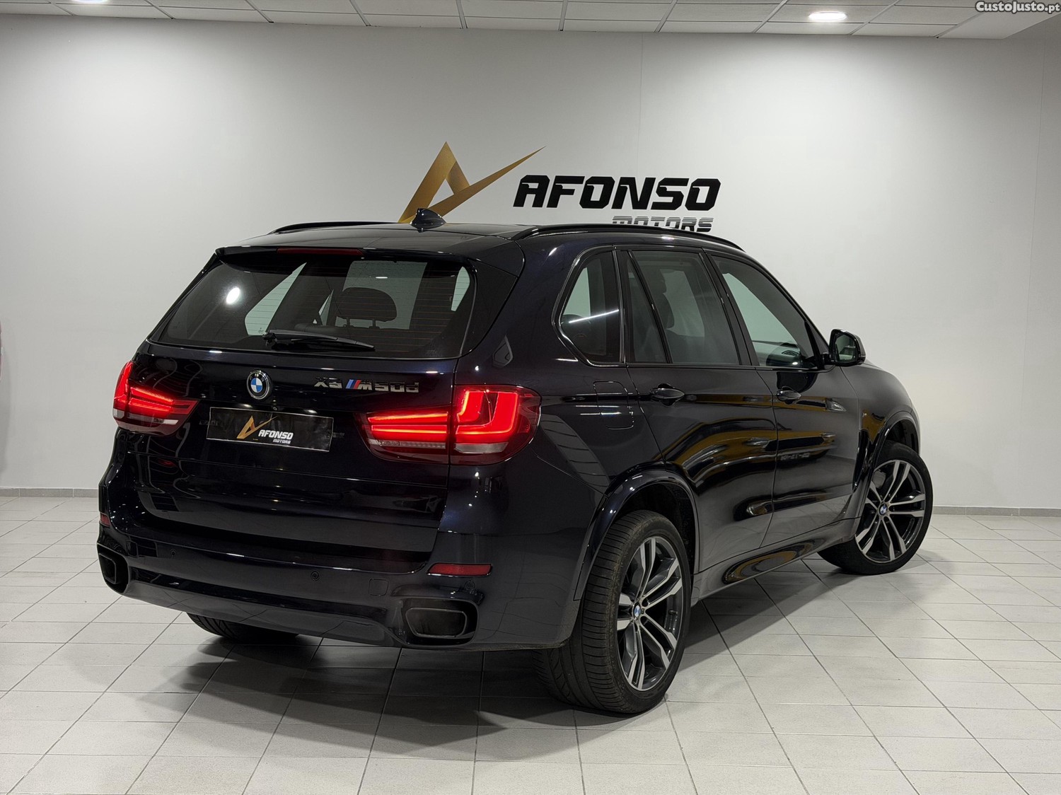 BMW X5 M 50d Pack M xDrive 381cv — fotografia 7