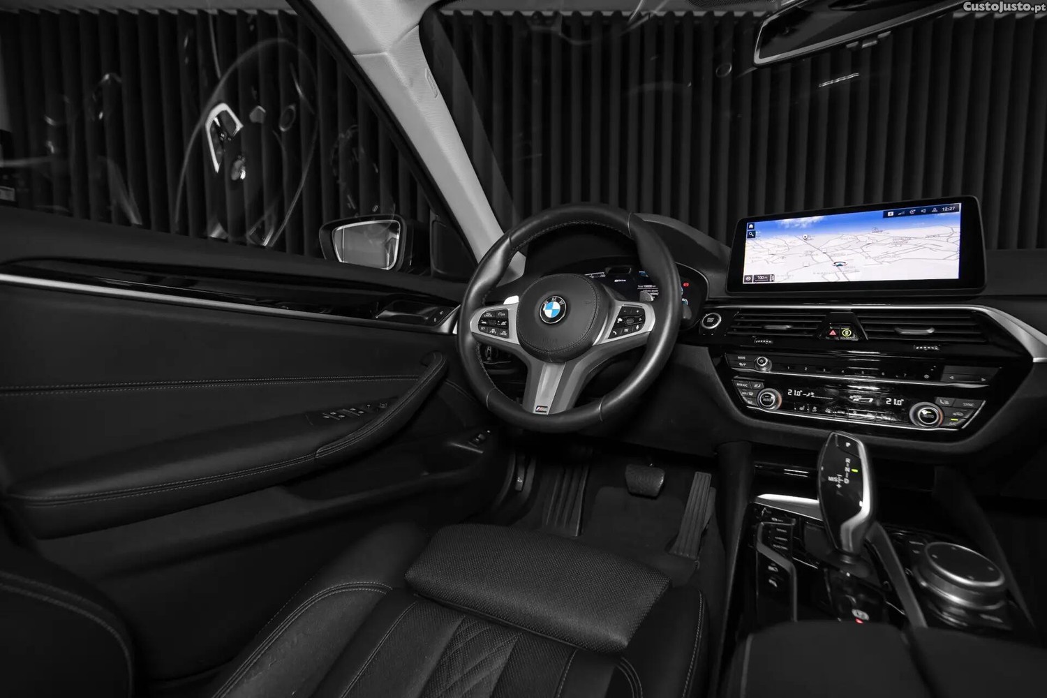 BMW 520 e Pack M — fotografia 14