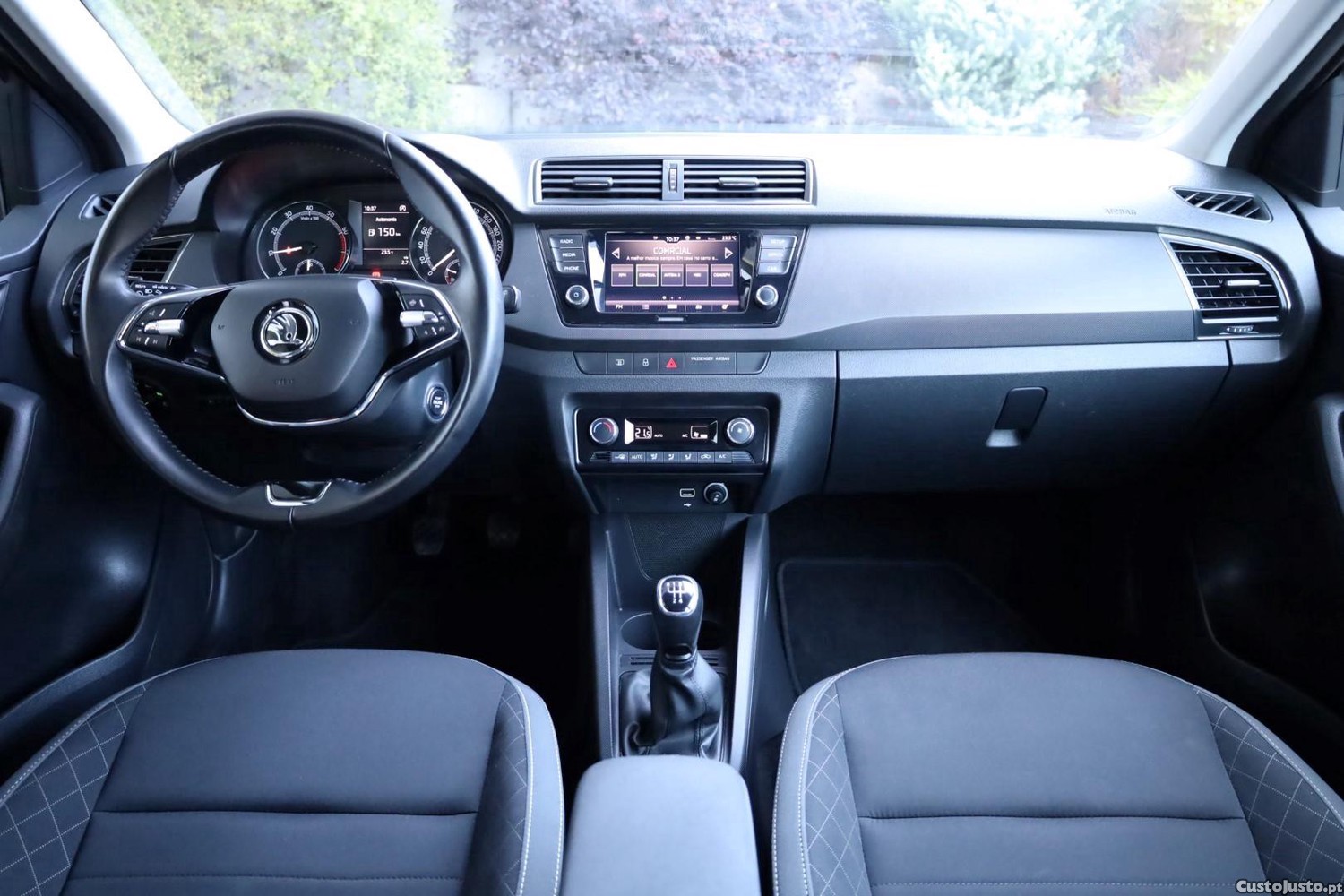 Skoda Fabia Break 1.0 TSI Ambition — fotografia 10