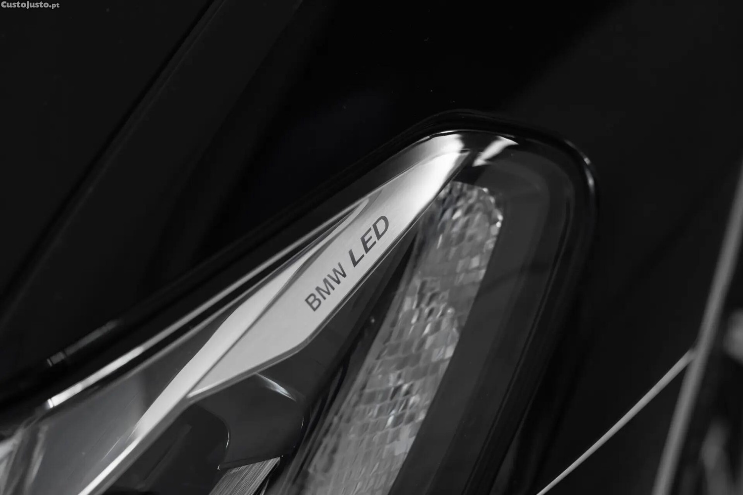 BMW 520 e Pack M — fotografia 17