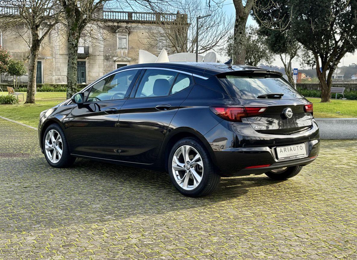 Opel Astra +1.0 Innovation S/S — fotografia 9