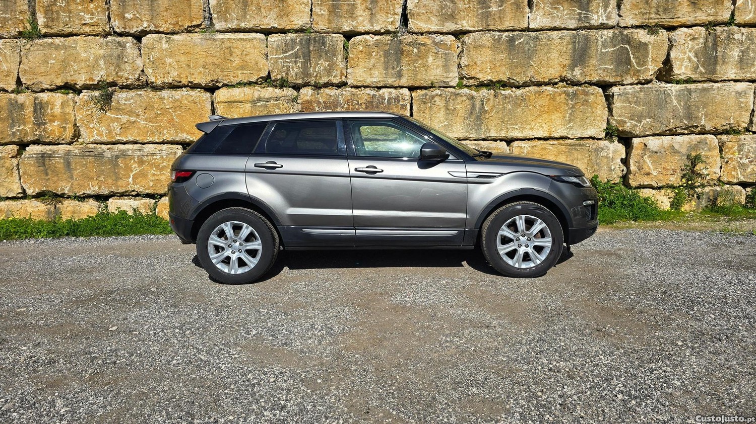 Land Rover Evoque 2.0 eD4 SE - 18 — photo 4