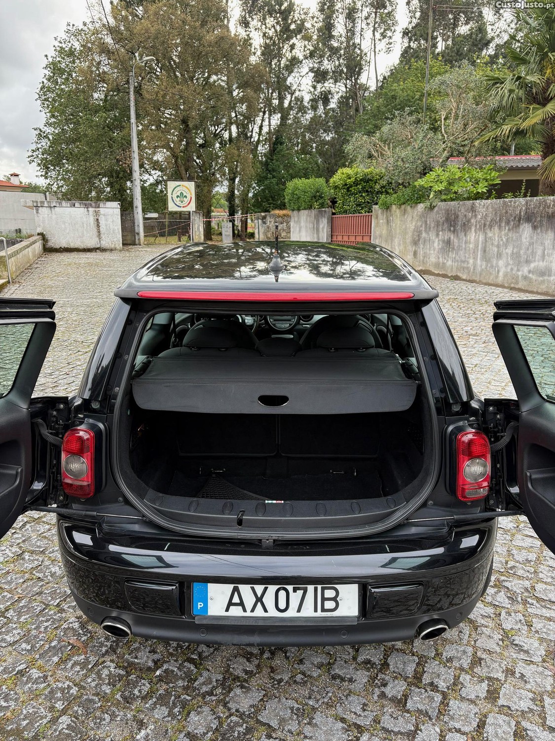 MINI Clubman 1.4 gasolina 95cv — fotografia 2