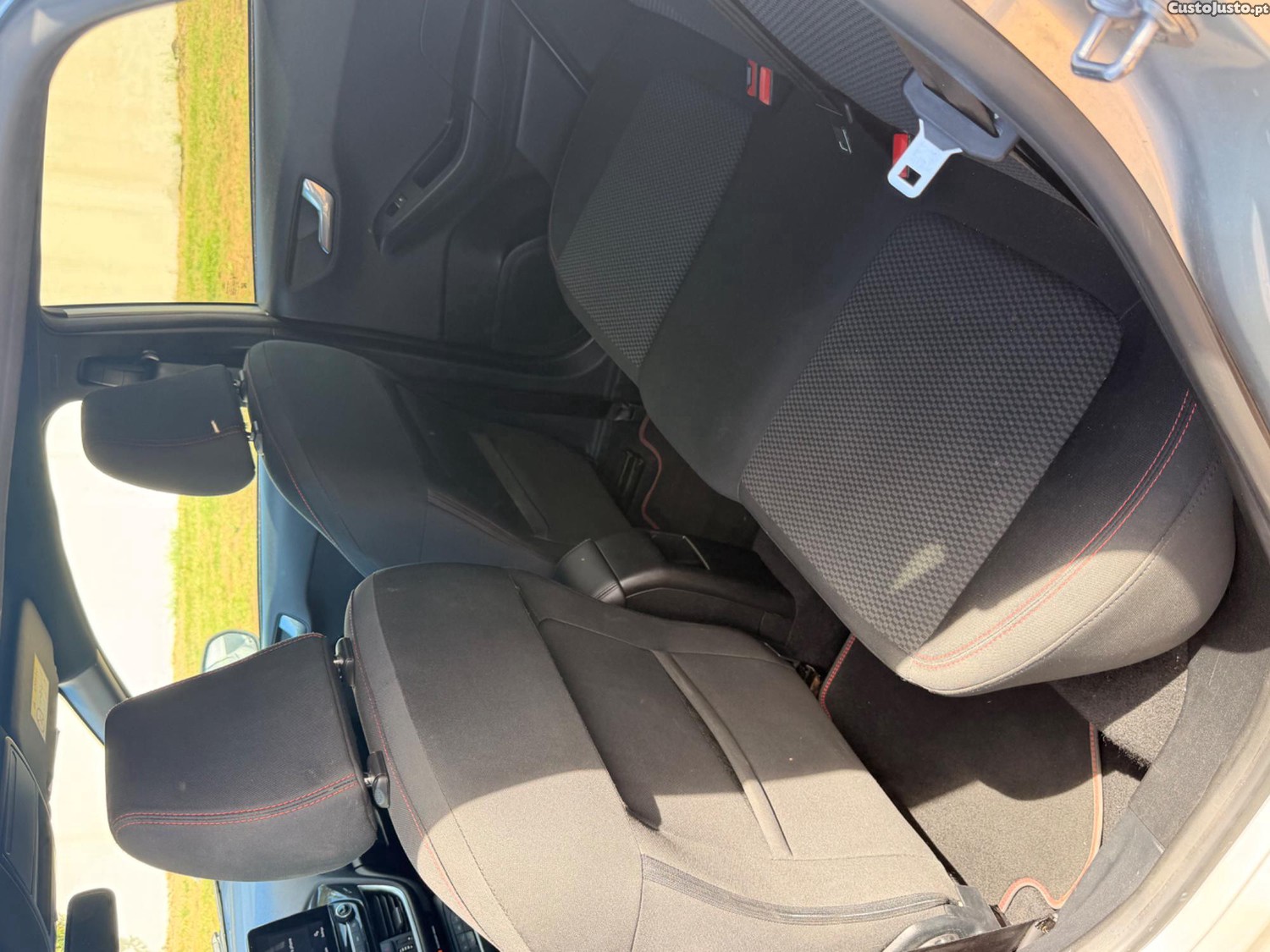Ford Fiesta St line — photo 4