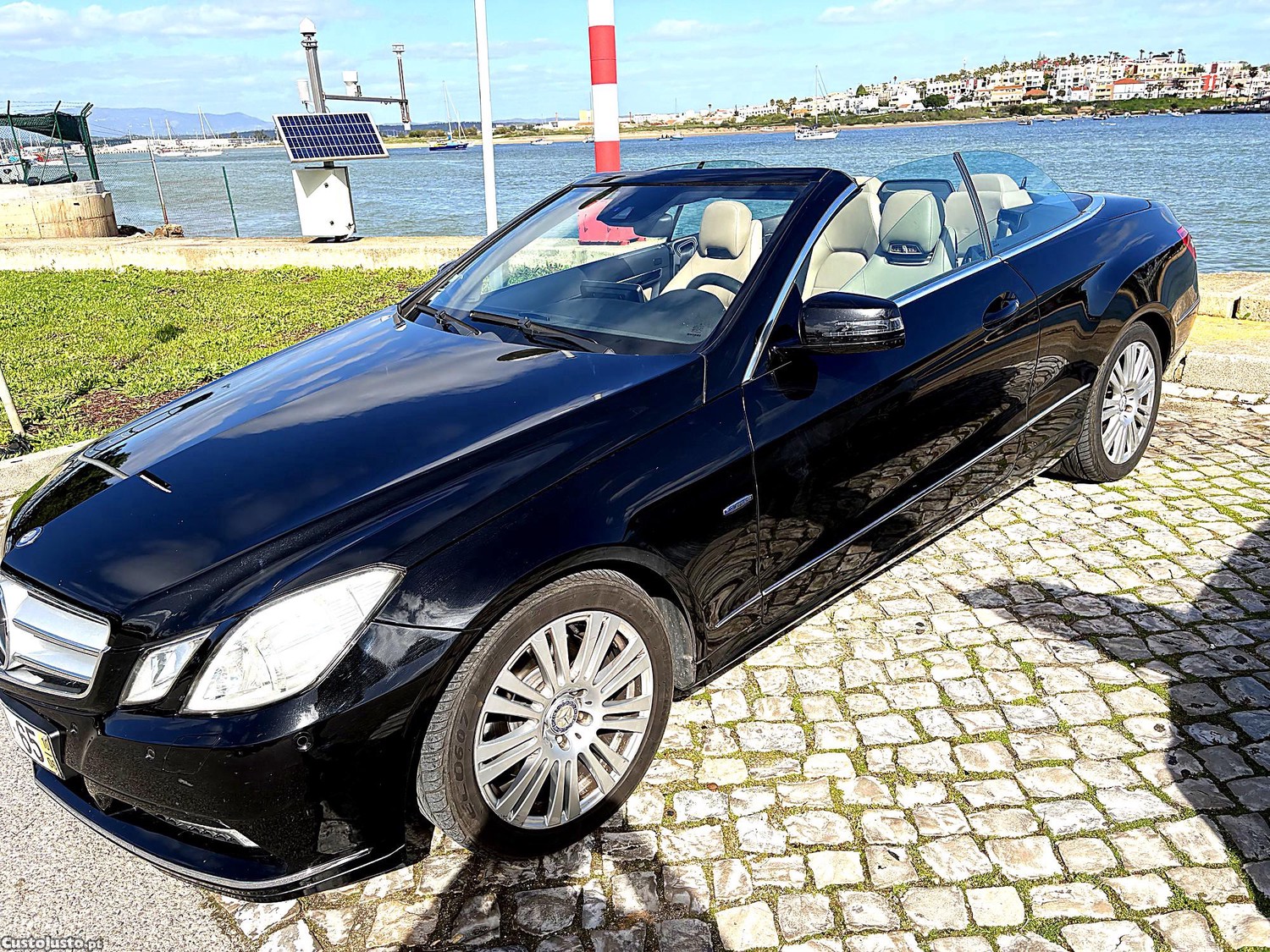 Mercedes-Benz E 350 CGI Avantgarde BlueEfficiency Cabrio - 10 foto 2