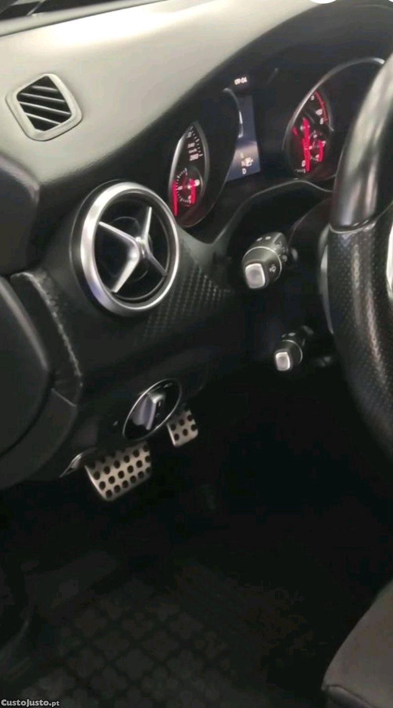 Mercedes-Benz A 180 AMG — fotografia 3