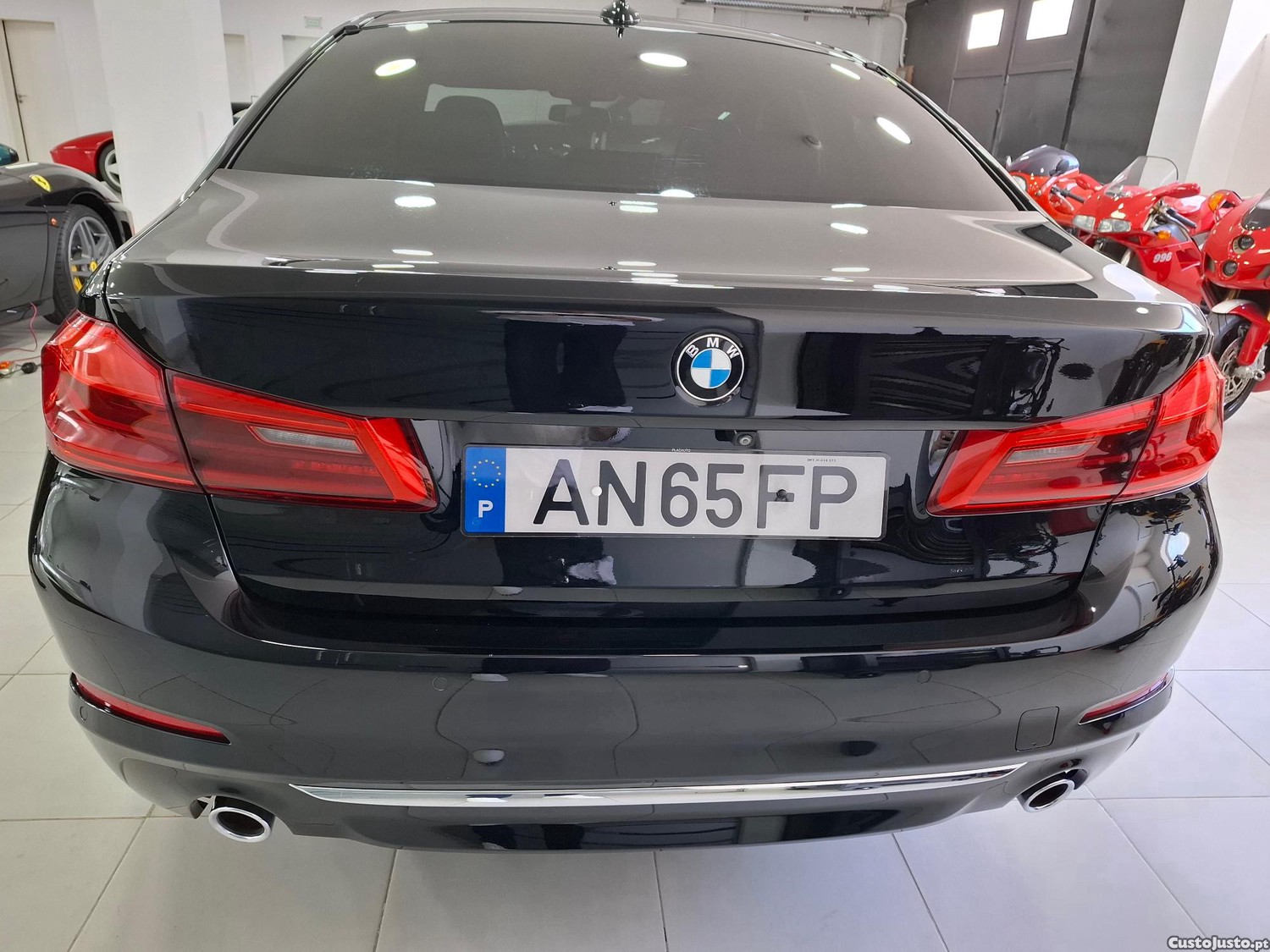 BMW 520 Luxury Line - 18 foto 5