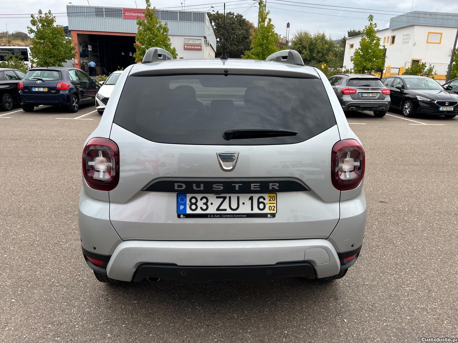 Dacia Duster 1.5 Dci 115 cv, NACIONAL c/ Livro Revisões - 20 — photo 4