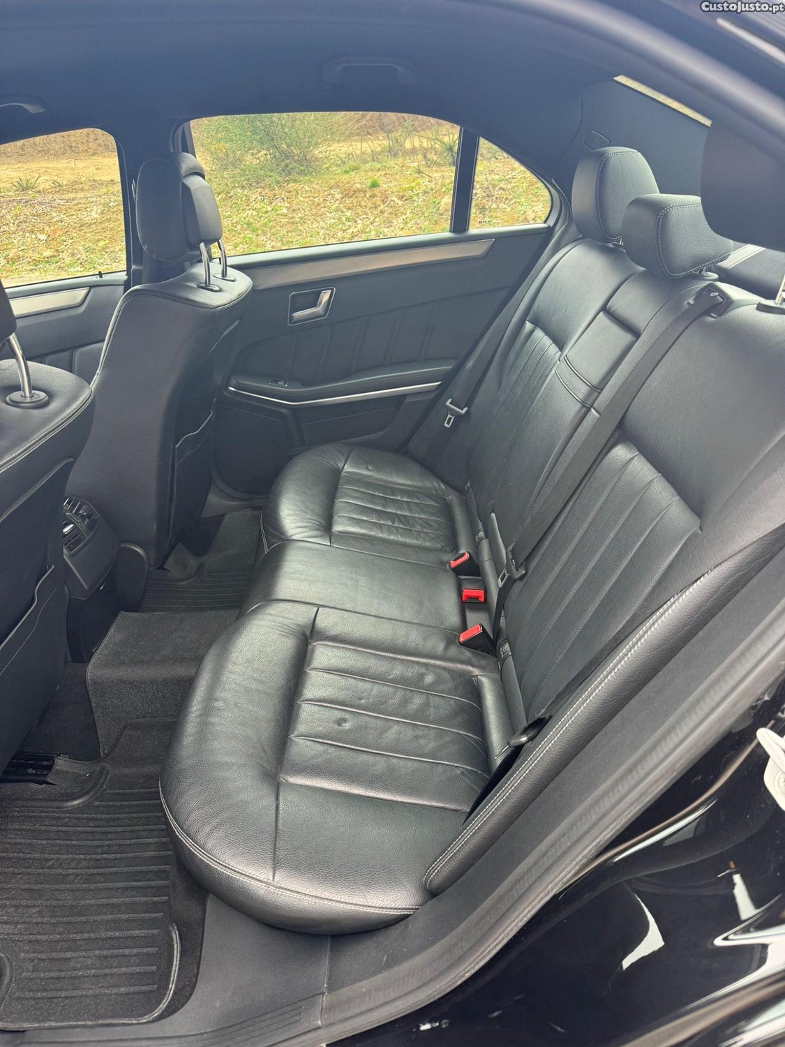 Mercedes-Benz E 300 Bluetec Hybrid — fotografia 7