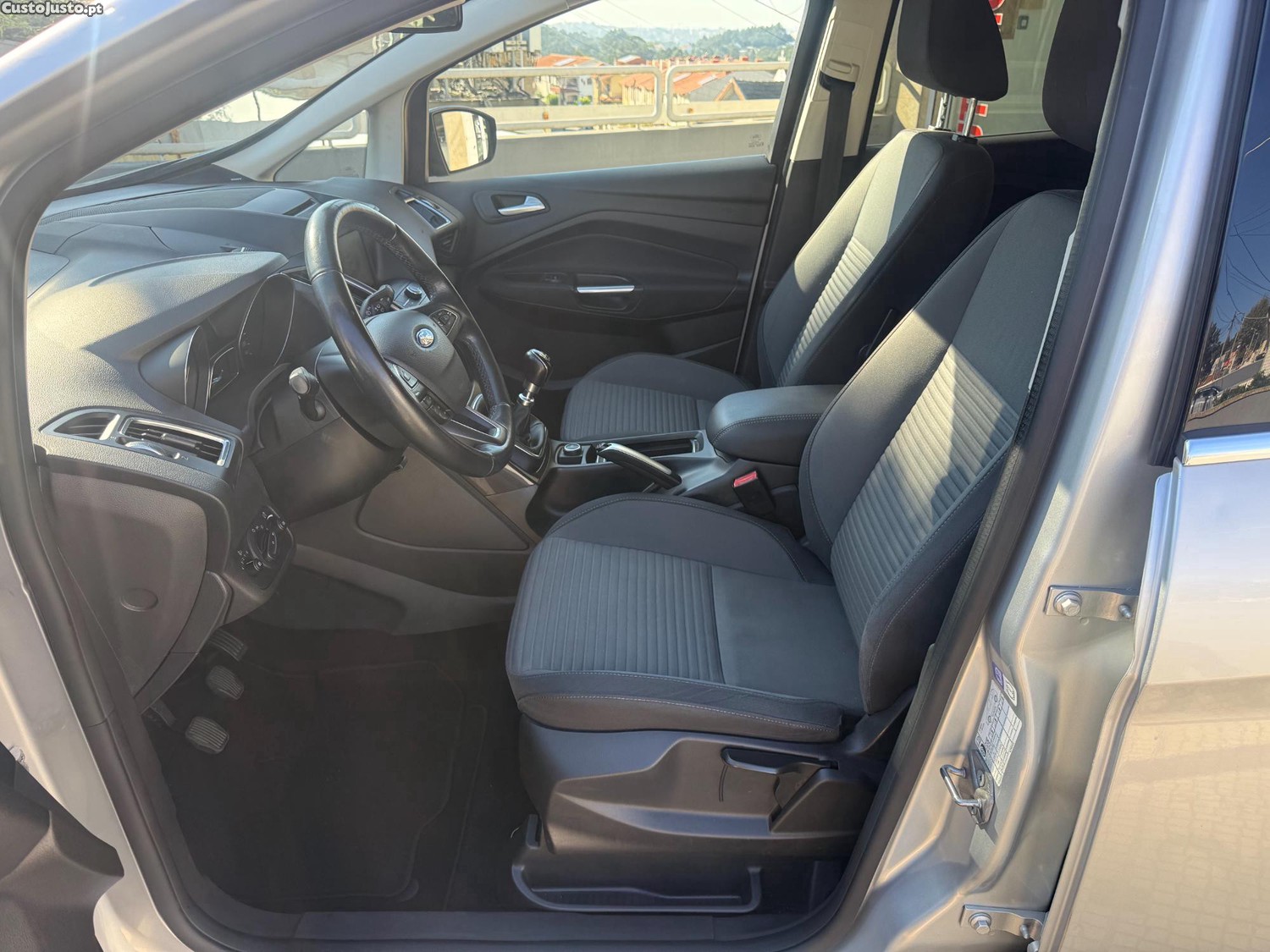Ford C-Max 1.5 TDCI Titanium — photo 5