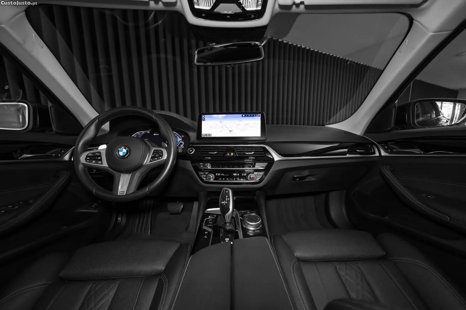 BMW 520 e Pack M — fotografia 15