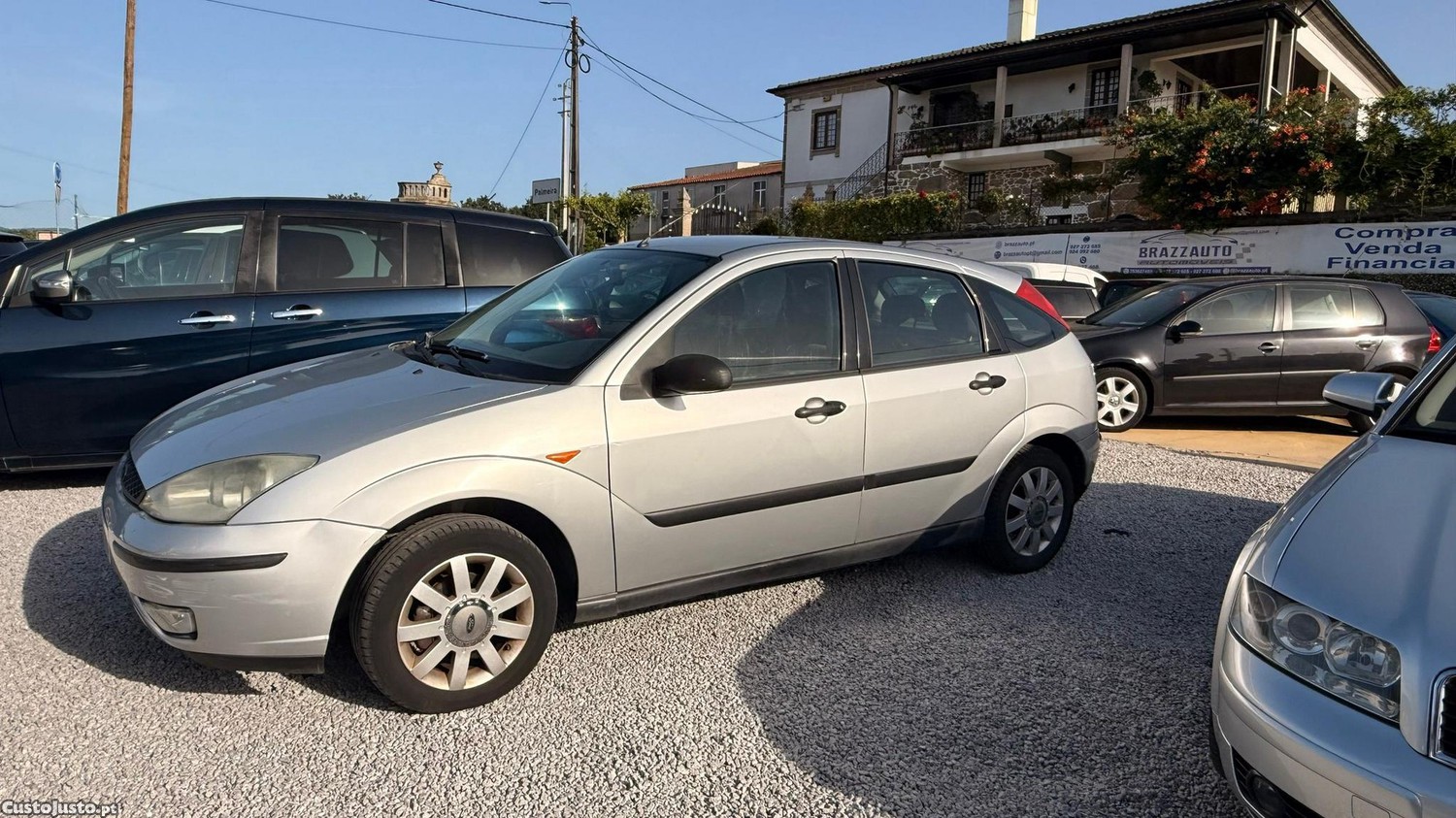 Ford Focus 1.4 Comfort — fotografia 9