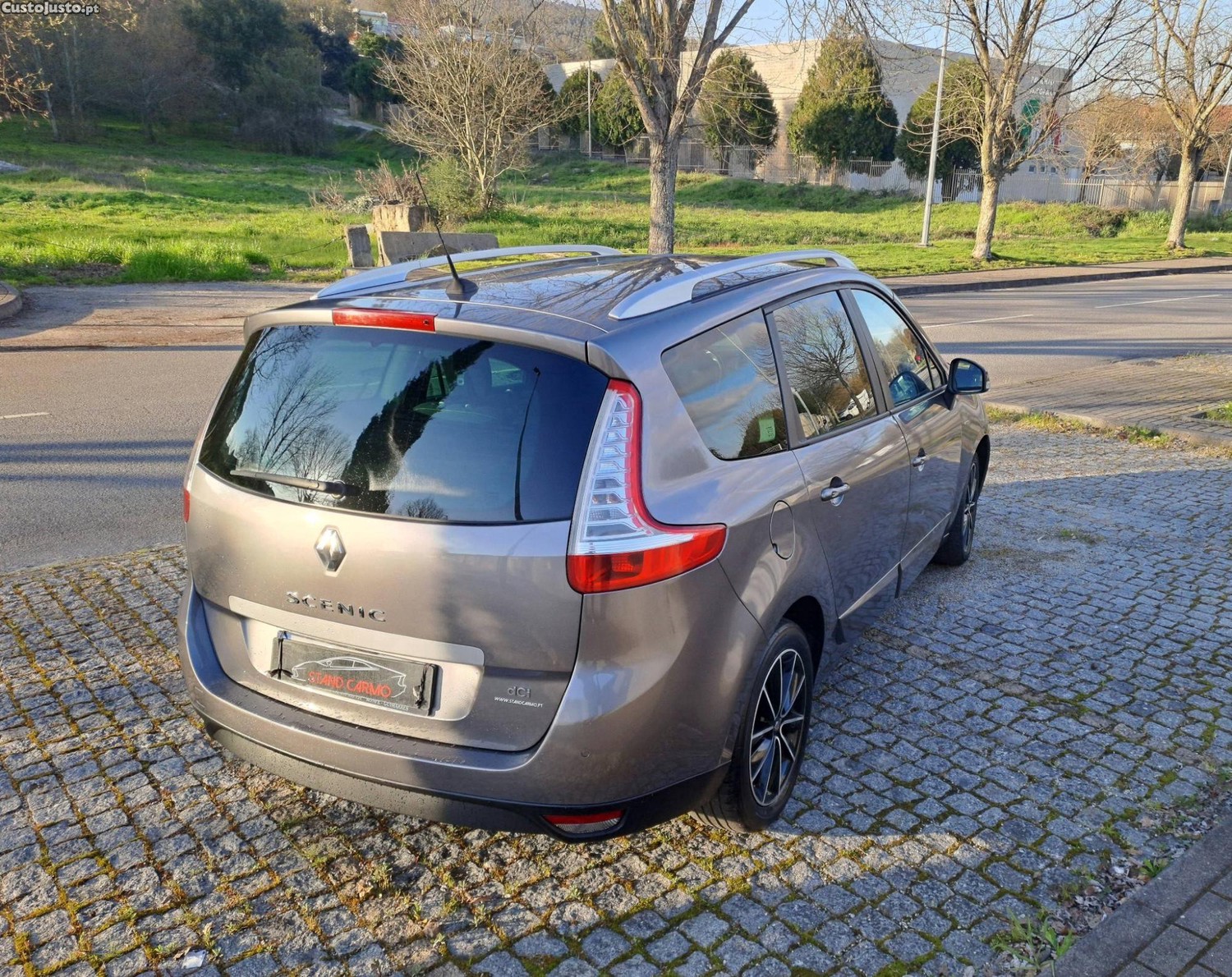 Renault Grand Scénic 1.5 DCI LIMITED 110 CV — fotografia 3