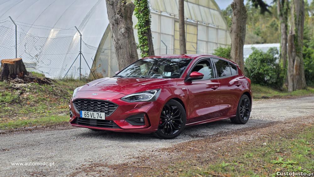 Ford Focus 1.5 TDCi ECOBlue ST- — photo 2