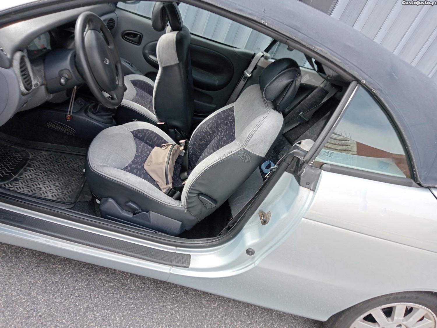 Renault Mégane Cabrio 1.4 16V — fotografia 10