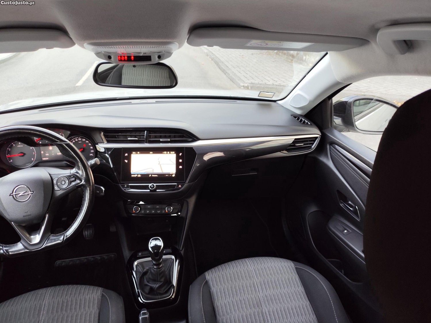 Opel Corsa 1.5 D Edition — fotografia 3