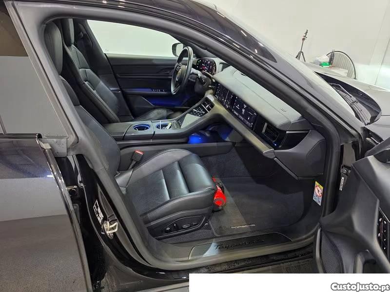 Porsche Taycan 4S - 20 foto 5
