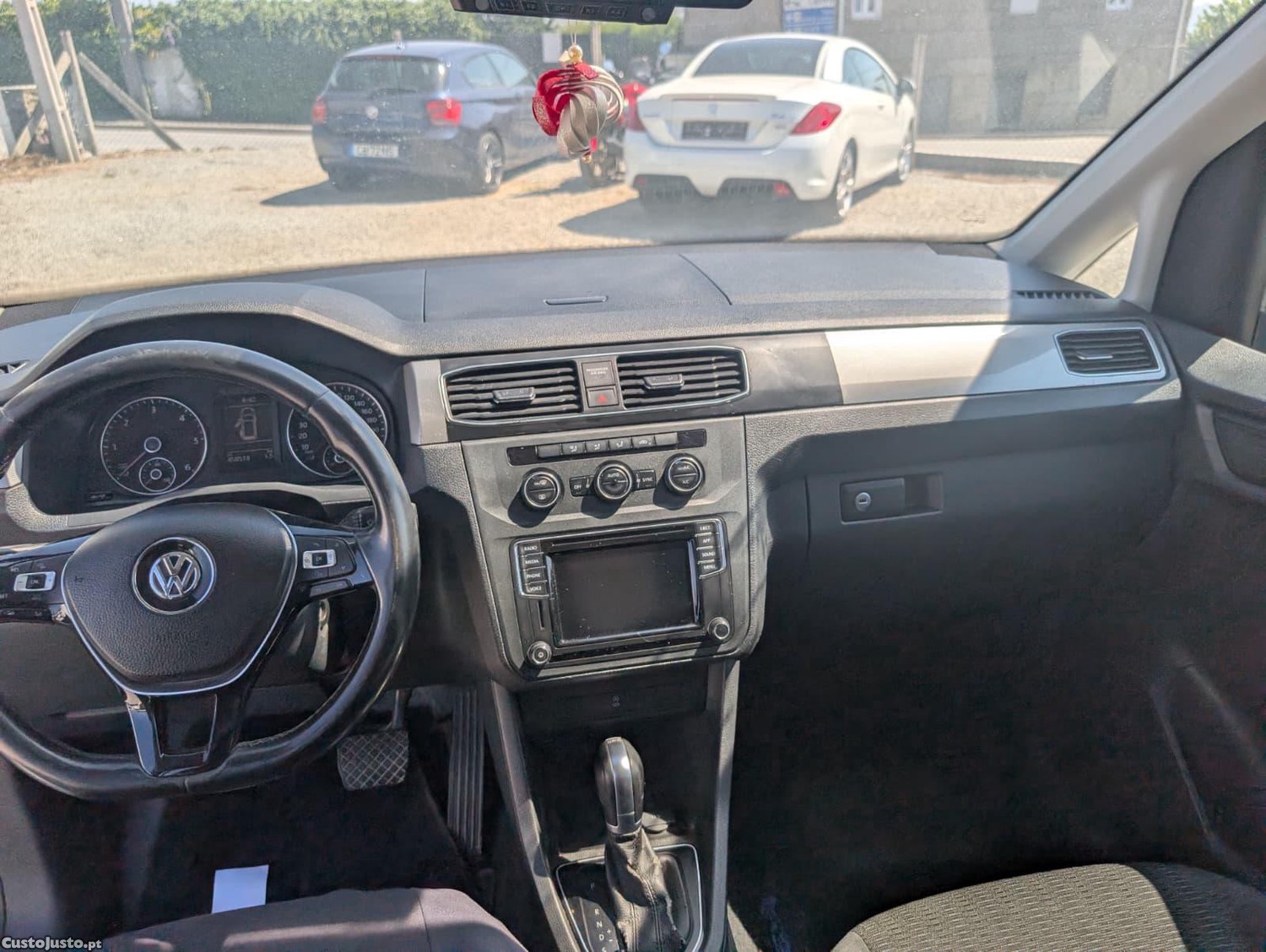 VW Caddy Mobilidade Reduzida com licença de TCC - 23 — photo 2