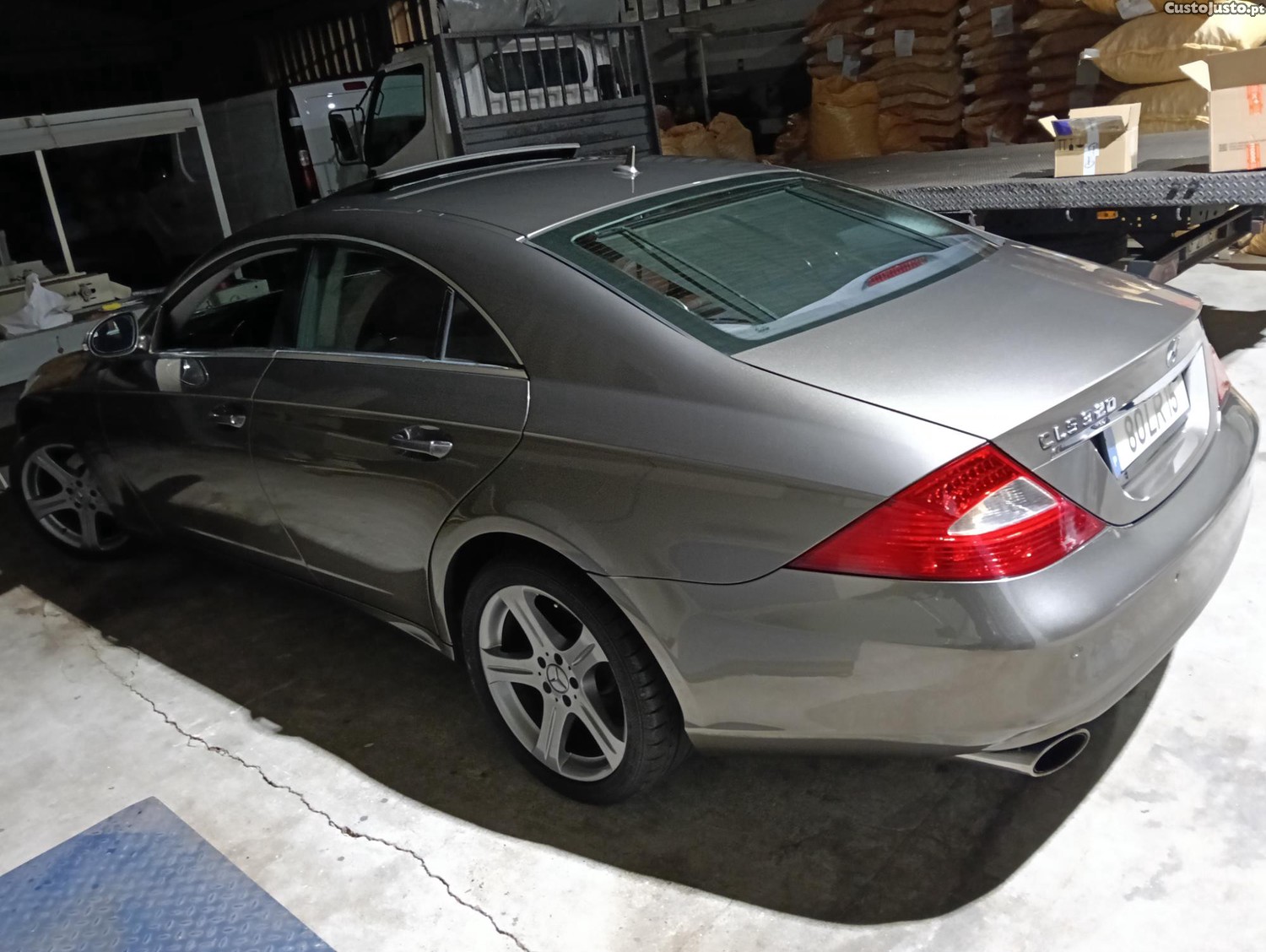 Mercedes-Benz CLS 320 320cdi 224cv — photo 4