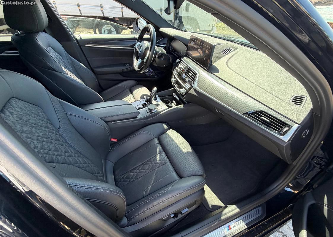 BMW 530 530 e Pack Desportivo M - 23 foto 4