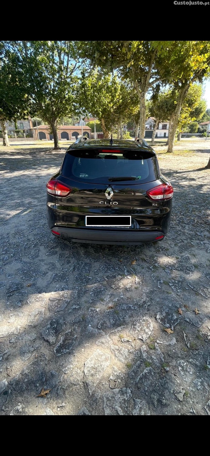 Renault Clio Sport Tourer 0.9 Tce - 16 foto 3