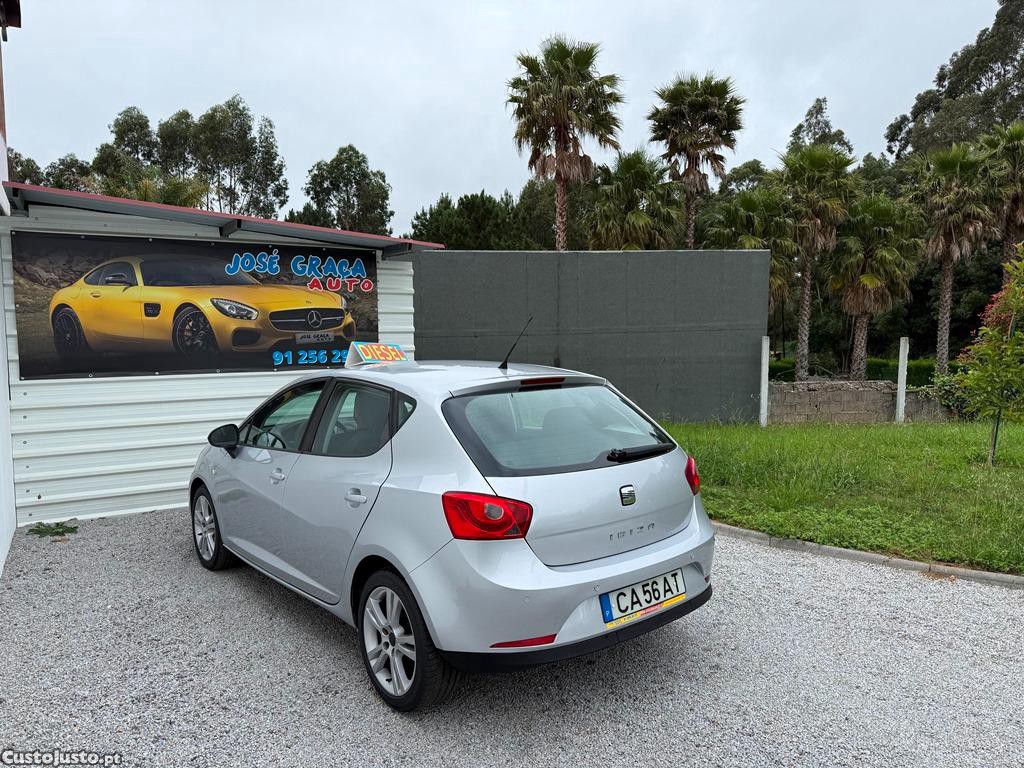 Seat Ibiza 1.2Tdi 75cv 190.000km 07/2012 - 12 foto 4