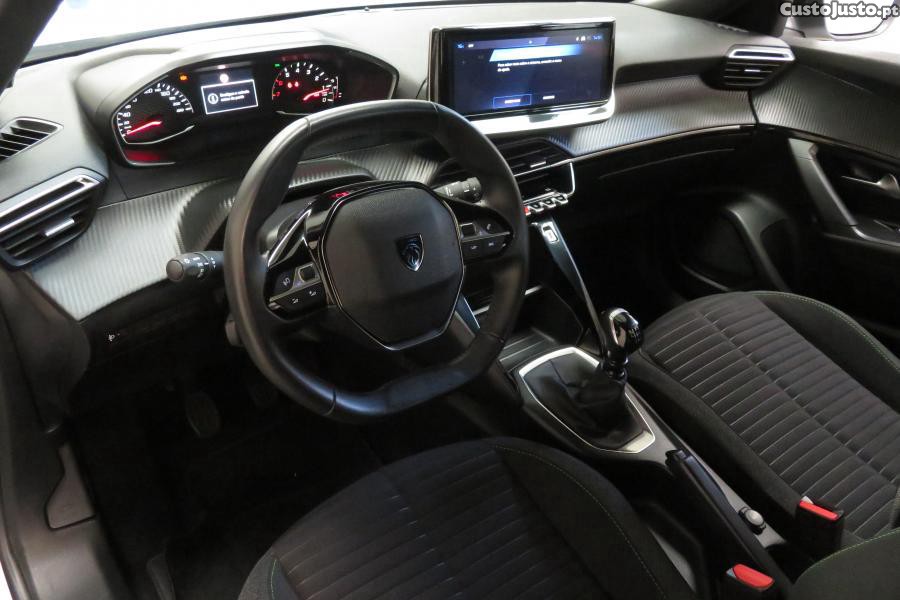 Peugeot 2008 1.2 PureTech Active - 24 — photo 5