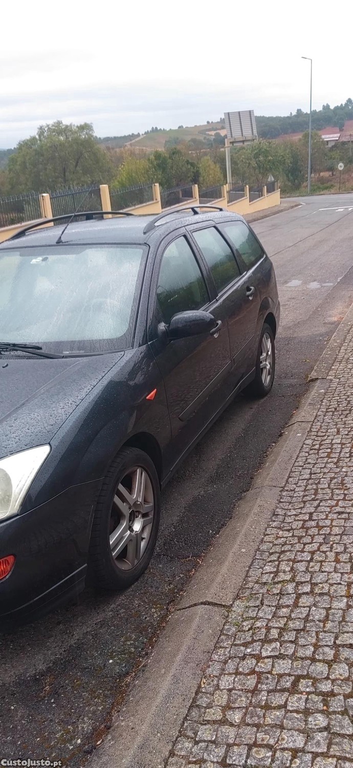 Ford Focus 1.8tddi sw - 00 foto 3