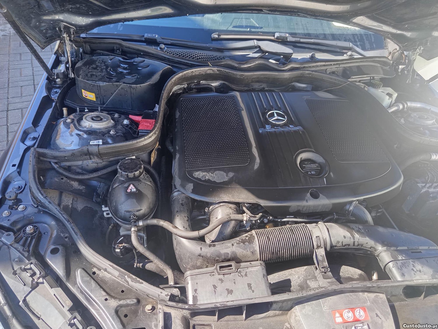 Mercedes-Benz E 250 Bluetech 4Matic - 15 foto 3