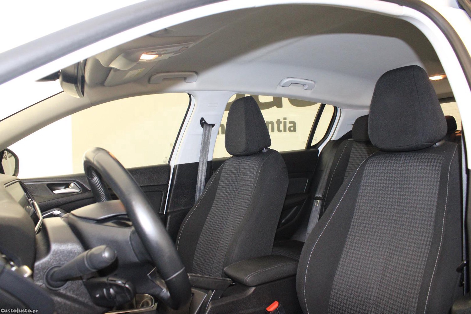 Peugeot 308 1.5 BHDI BUSINESS LINE — fotografia 9