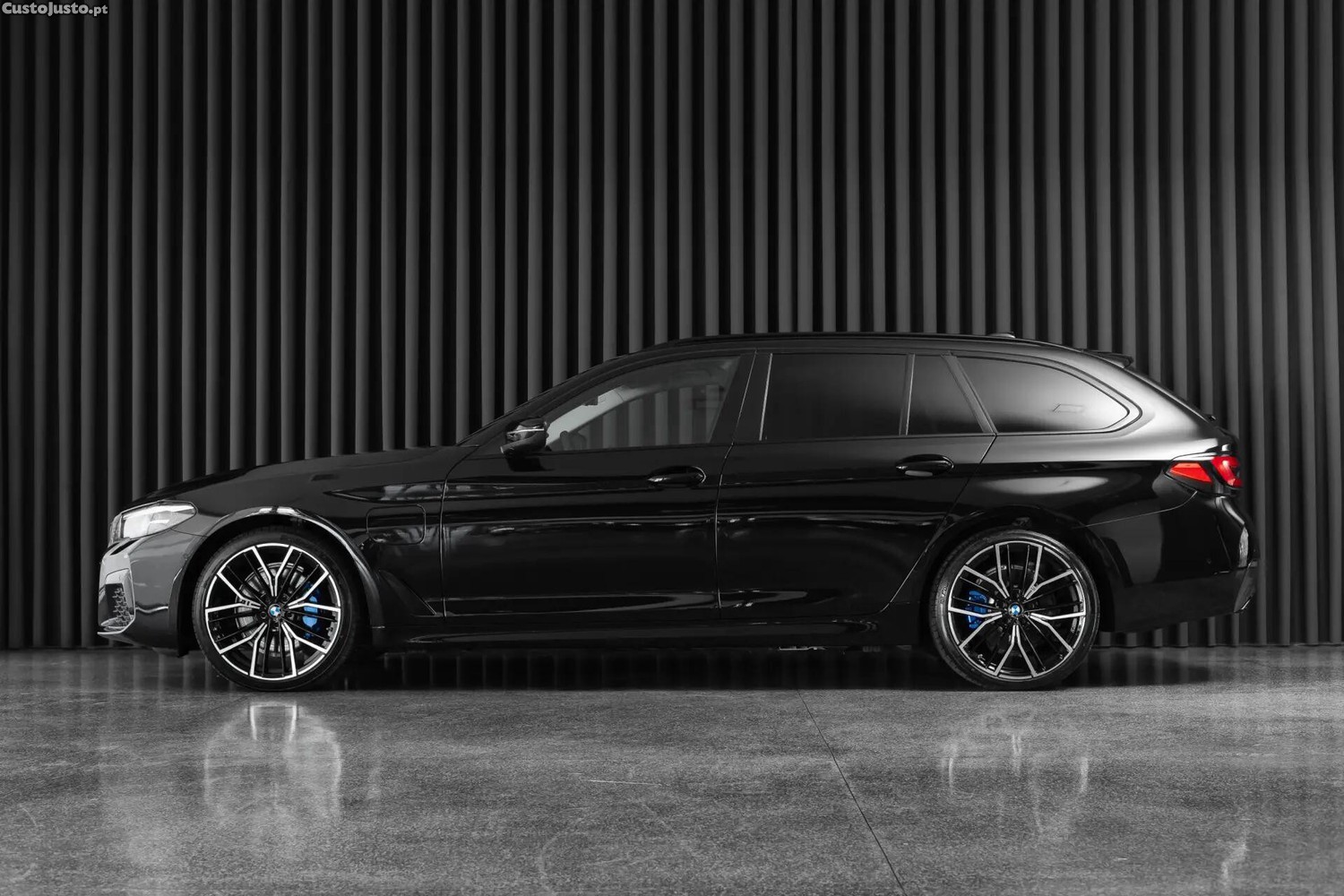 BMW 520 e Pack M — fotografia 24