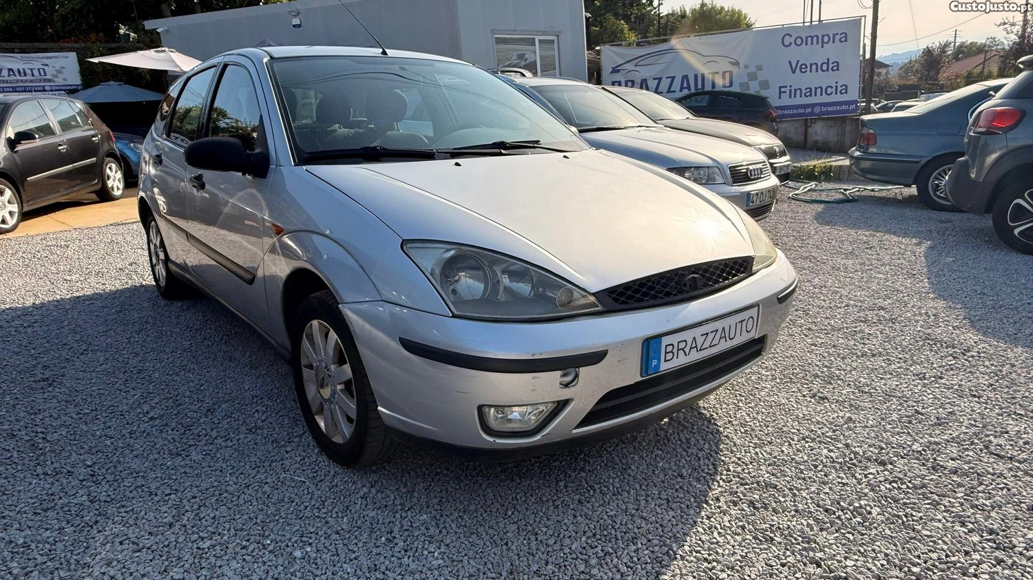 Ford Focus 1.4 Comfort — fotografia 6