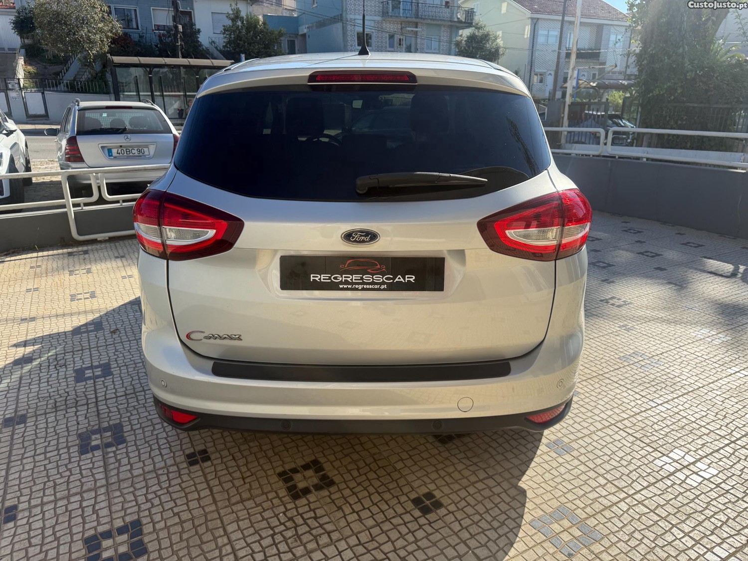 Ford C-Max 1.5 TDCI Titanium — photo 3