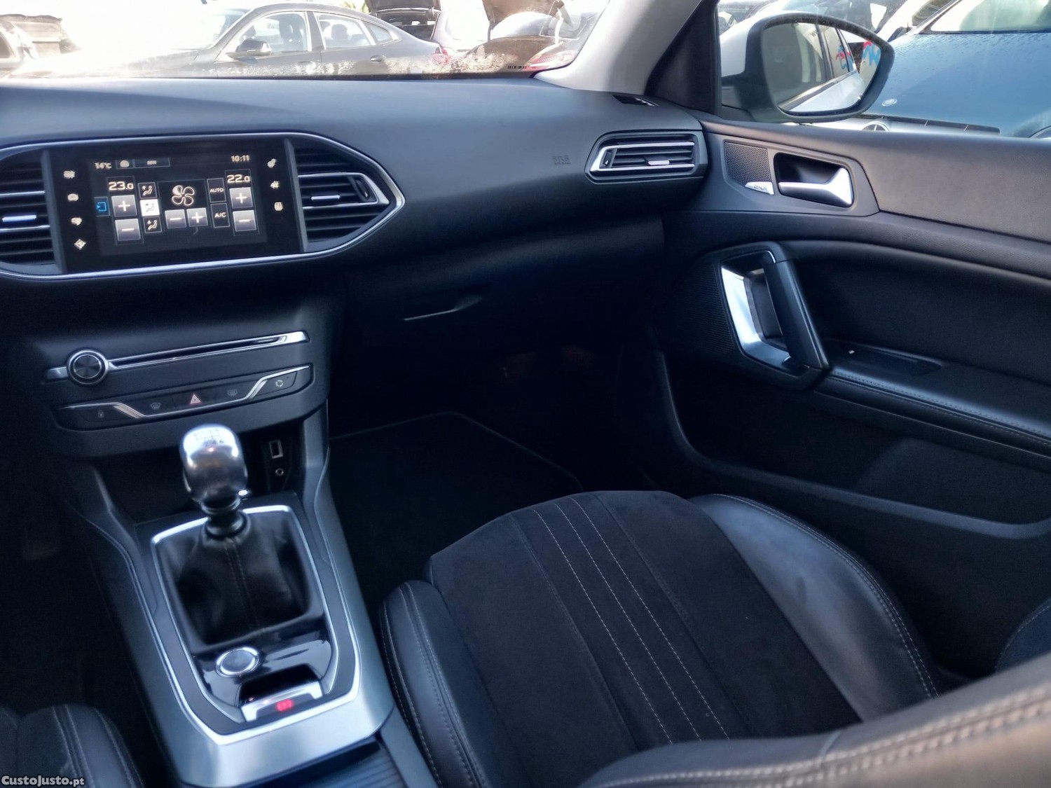 Peugeot 308 SW 2.0 HDi Active — fotografia 14