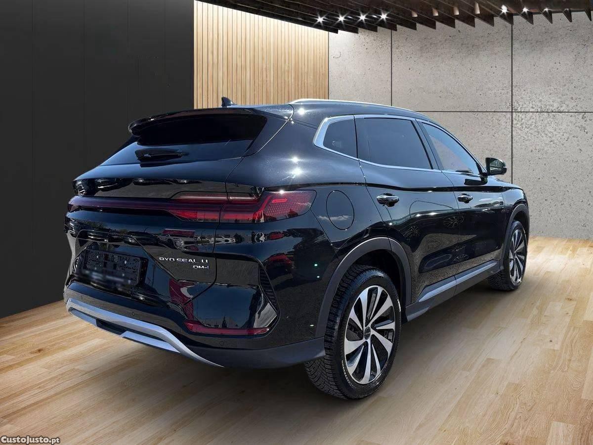 BYD Seal 1.5 DM-i PHEV Boost - 25 foto 4