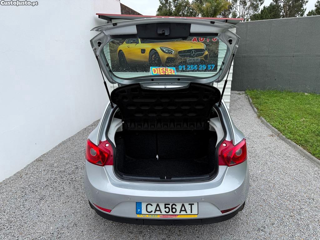 Seat Ibiza 1.2Tdi 75cv 190.000km 07/2012 - 12 foto 5