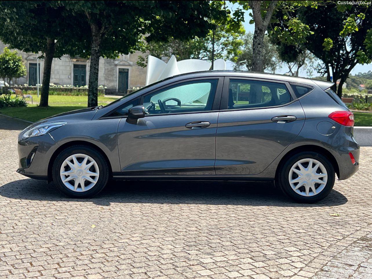 Ford Fiesta 1.1 Cool & Connect 85cv — fotografia 7