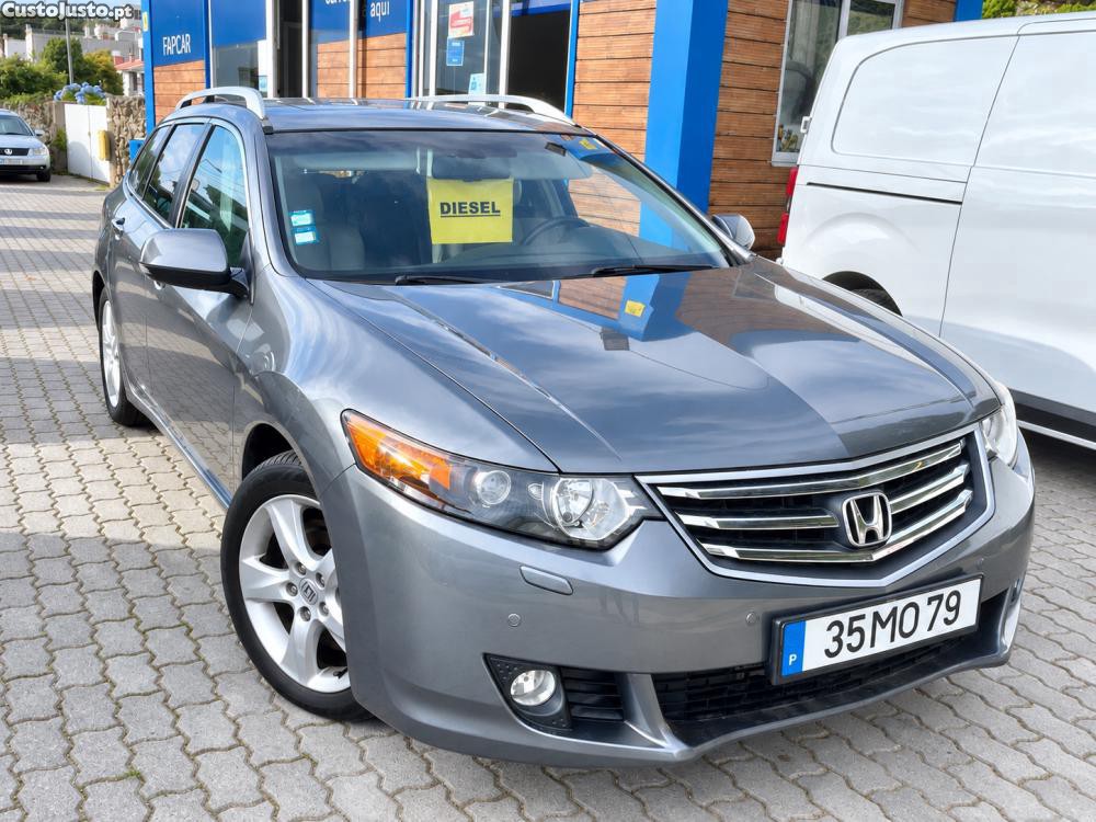 Honda Accord 2.2 i-DTEC Executive - 11 — photo 2