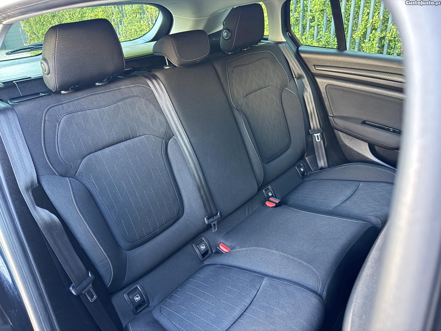 Renault Mégane Sport Tourer — fotografia 3