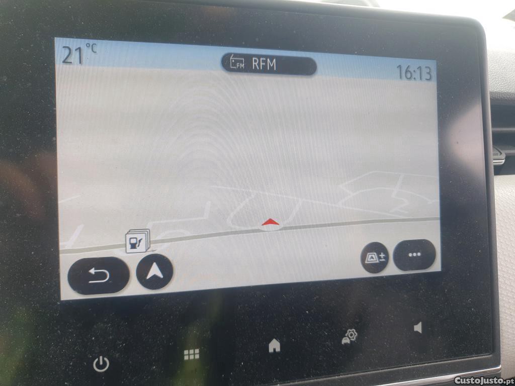 Renault Clio 1.5 Blue DCI Limited 100cv — fotografia 12
