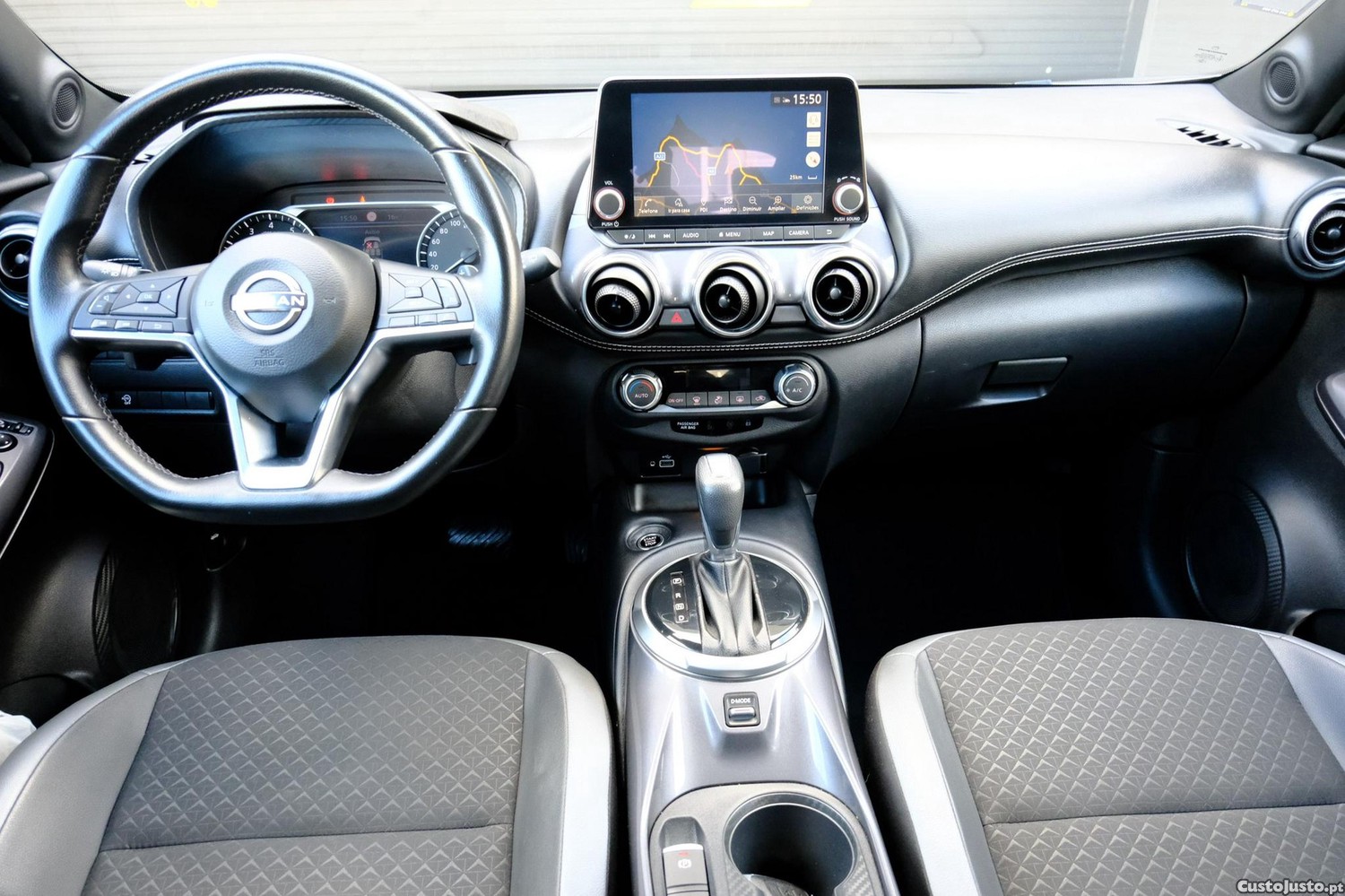 Nissan Juke 1.0 DIG-T N-Connecta NAV. DCT — fotografia 14